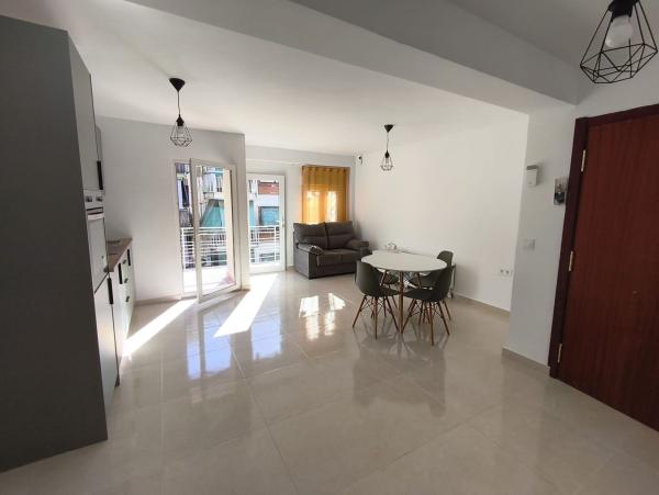 Venta de piso en Piso en Calle Presbitero Baltasar Carrasco, San Blas, Alicante / Alacant, Alicante / Alacant
 photo 2