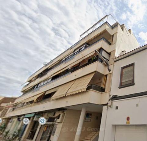 Sprzedaż mieszkania w Piso en Patricio Perez, 20, Centro - Muelle Pesquero, Torrevieja, Torrevieja
thumbnail 3