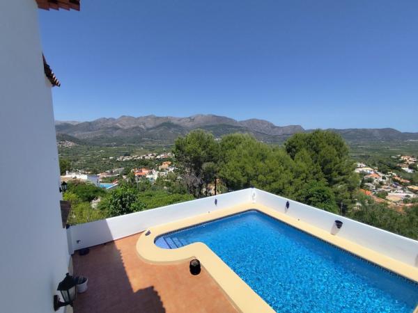 Chalet independiente en venta en Casa o chalet en Orba, Orba
 photo 3
