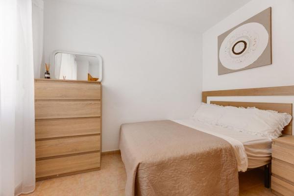 Sale of flat in Piso en Calle los Gases, Avenida Habaneras - Curva de Palangre, Torrevieja, Torrevieja
 photo 4
