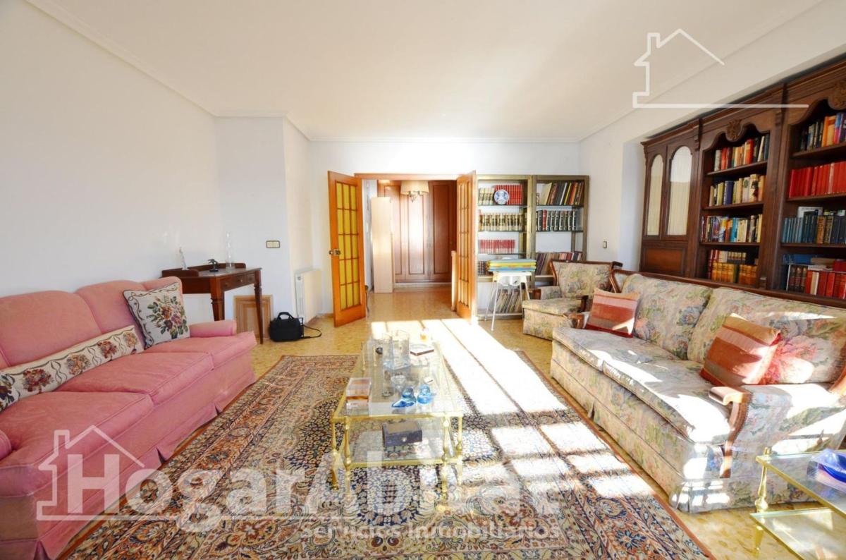 Sale of apartment in Piso en Calle de la Virgen del Socorro, Raval Roig-Virgen del Socorro, Alicante / Alacant, Alicante
 photo 3