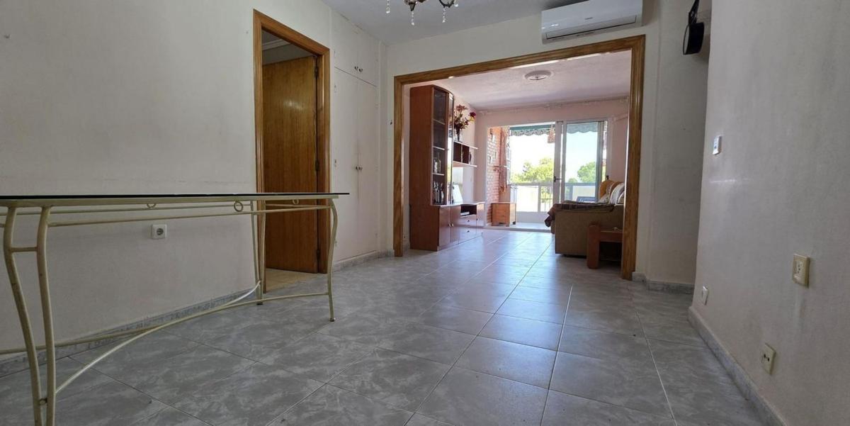 Venta de piso en Piso en Playa de los Náufragos, Torrevieja, Torrevieja
 photo 2