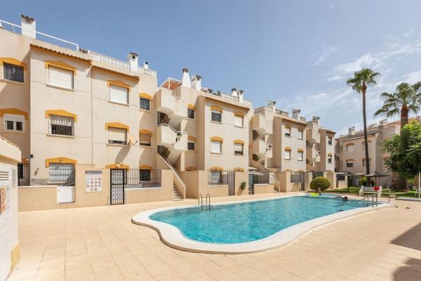 Sprzedaż mieszkania w Piso en Punta Prima, Torrevieja, Torrevieja
thumbnail 2