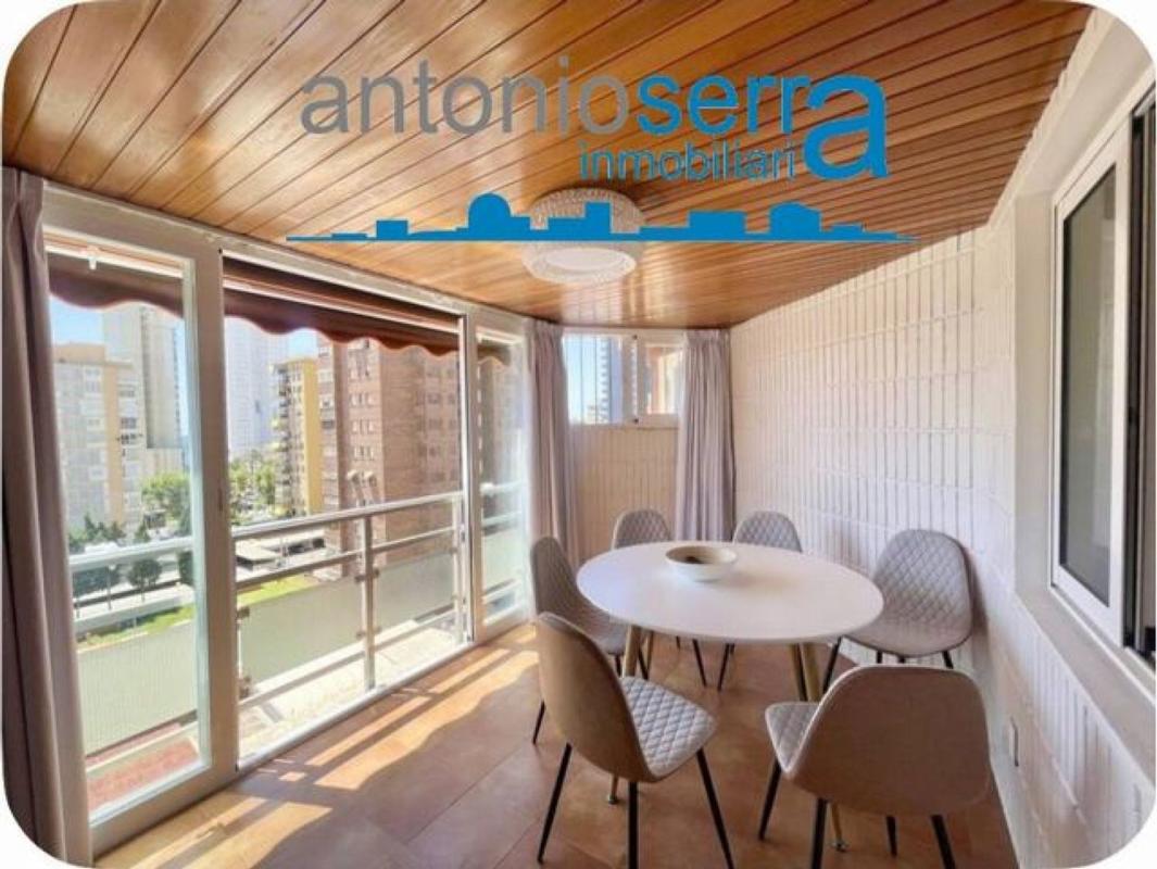 Venta de piso en Piso en Calle Gerona, Playa de Levante, Benidorm, Benidorm
 photo 4