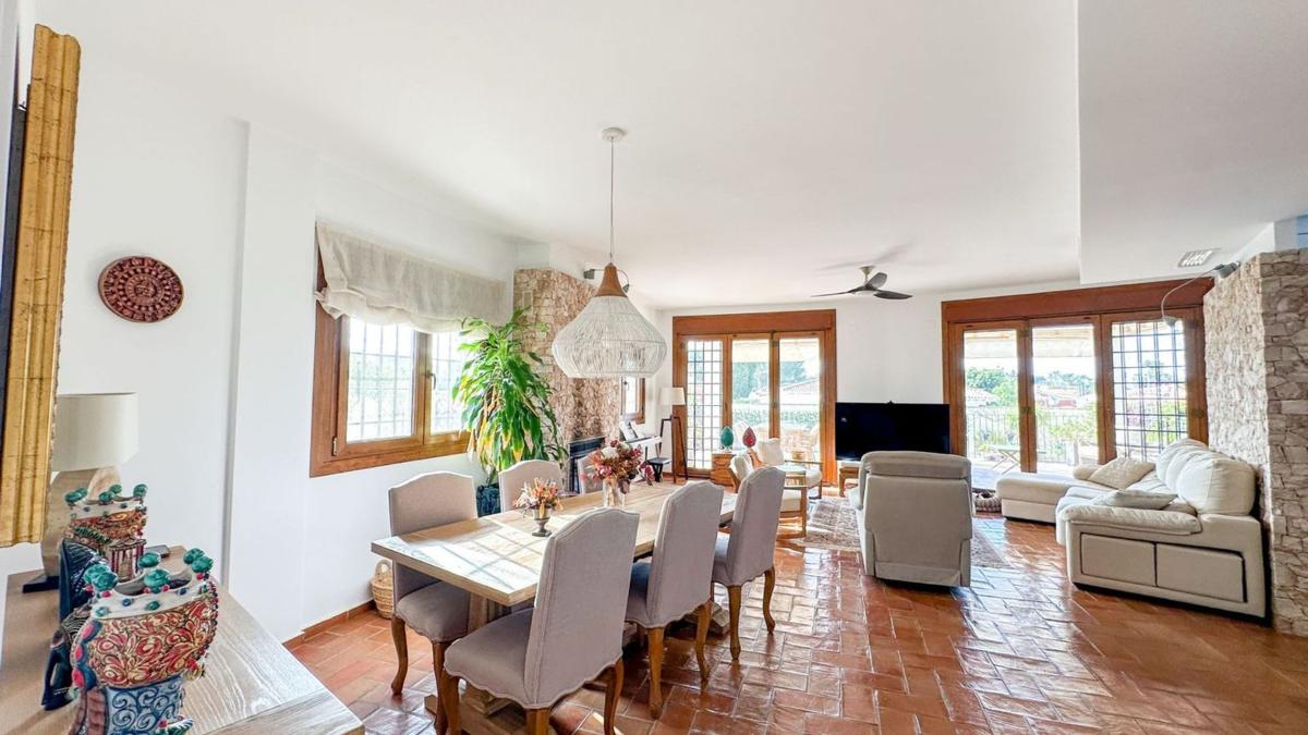 Properties for sale and rent in Spain photo 5