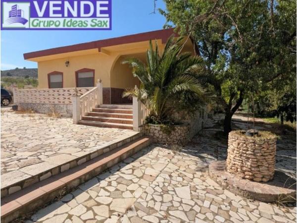 Rustic farm for sale in  Finca rústica en Sax , Sax photo 1