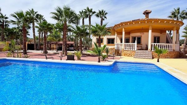 Casa o chalet independiente en Catral photo 2