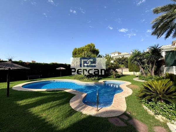 Casa o chalet independiente en Calle Sant Bartomeu, Campello Playa, El Campello photo 4