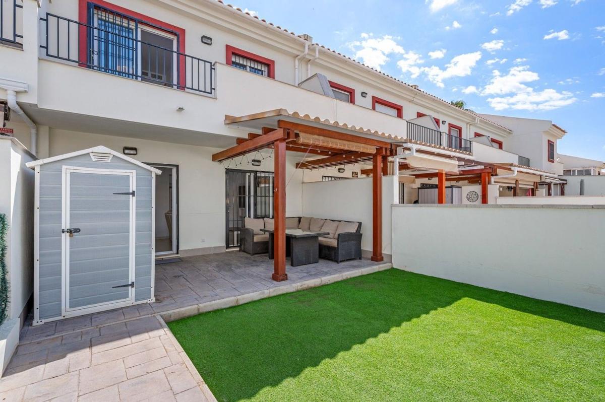 Properties for sale and rent in Spain photo 5