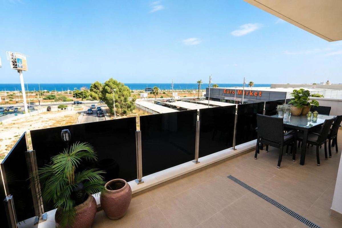 Sprzedaż mieszkania w Piso en Horizonte - La Campana, Orihuela, Orihuela
photo 2