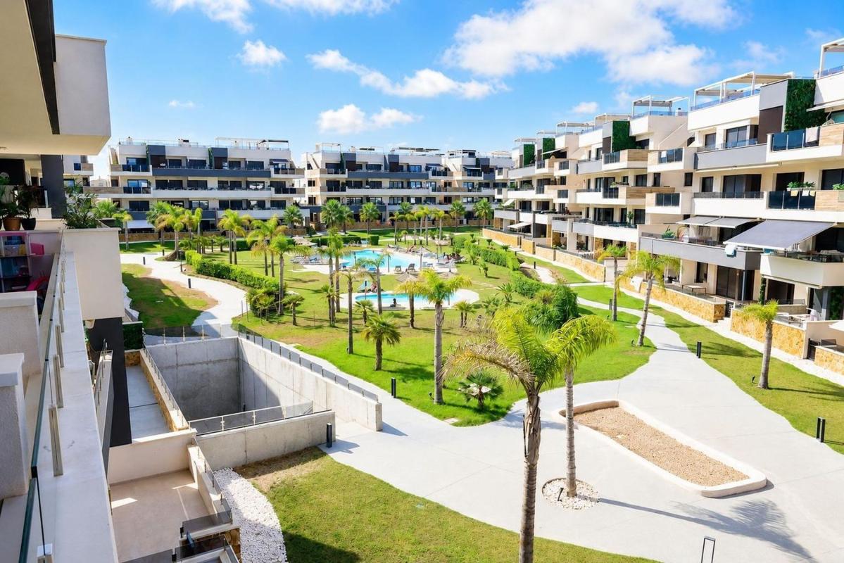 Sprzedaż mieszkania w Piso en Horizonte - La Campana, Orihuela, Orihuela
photo 3