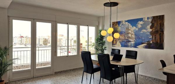 Venta de piso en Piso en Avenida Doctor Mariano Ruiz Canovas, Playa de los Locos, Torrevieja, Torrevieja
 photo 4