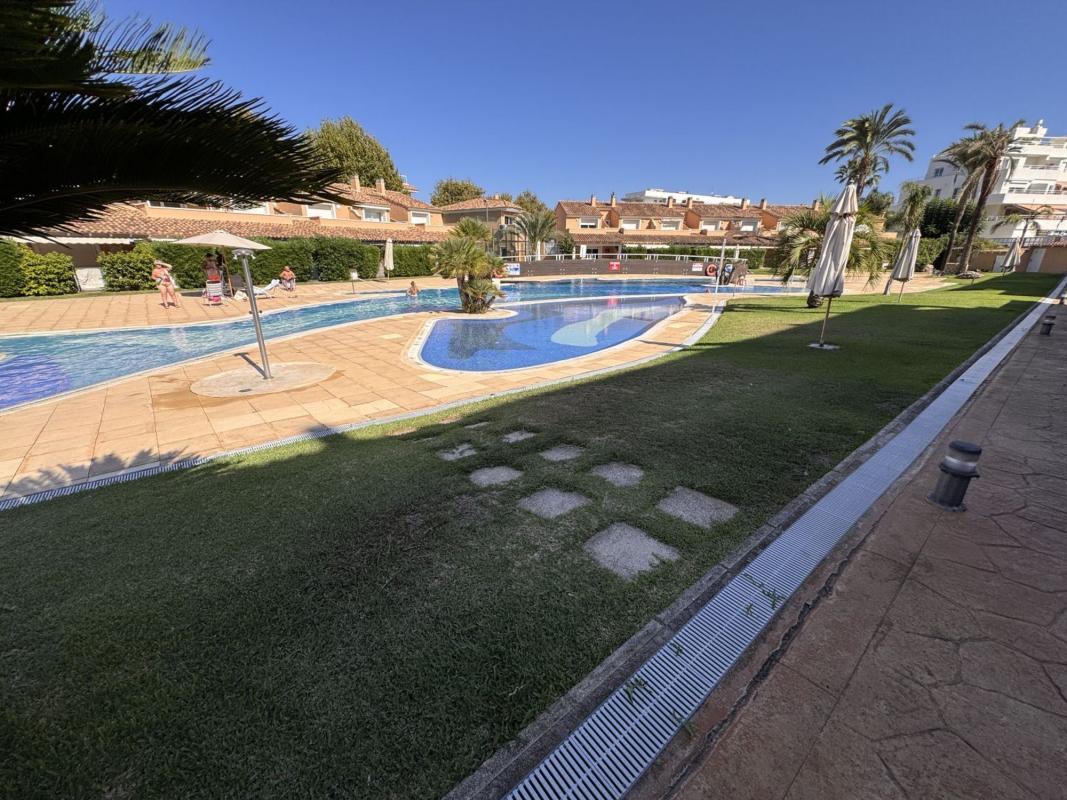 Sale of apartment in Piso en Calle Burdeos, El Arenal, Jávea/Xàbia, Jávea/Xàbia
photo 3