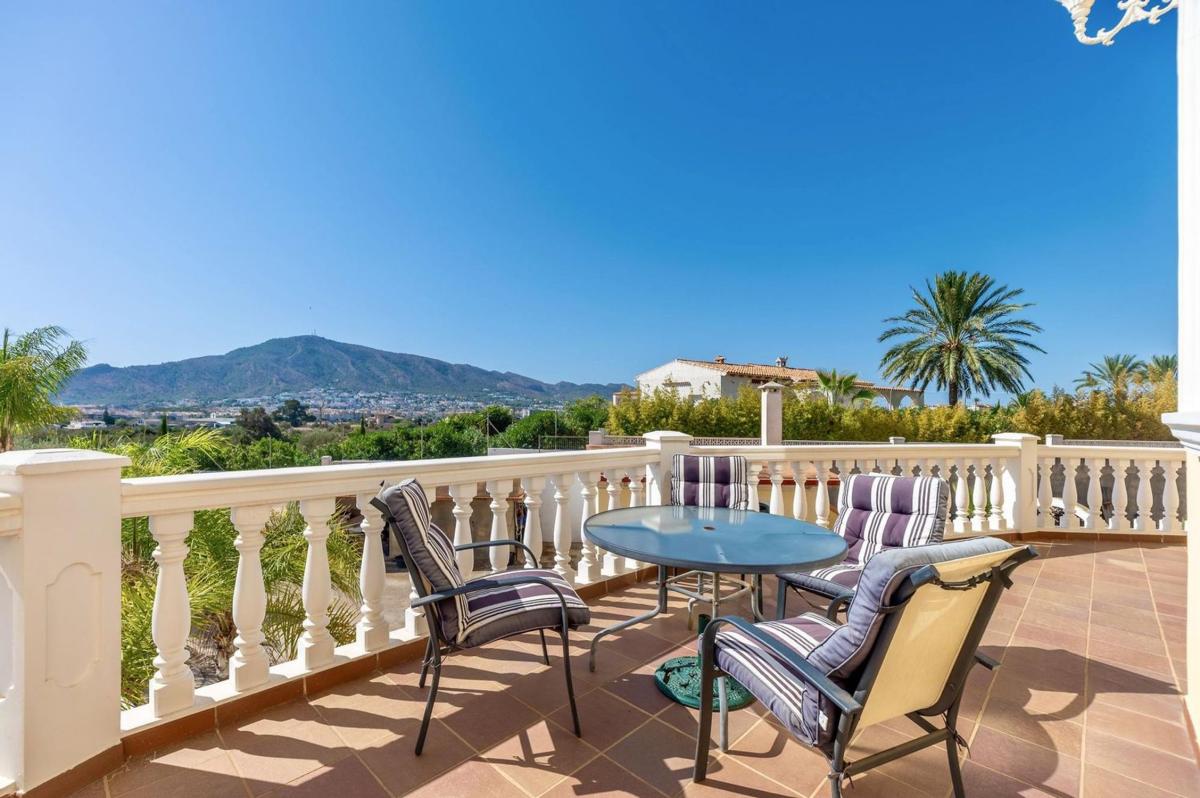 Properties for sale and rent in Spain photo 4