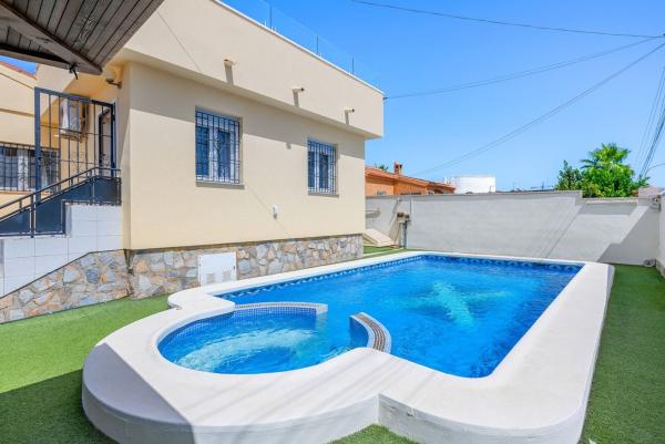 Casa o chalet independiente en Calle Asturias, 55, Centro de la Ciudad Quesada, Rojales photo 3