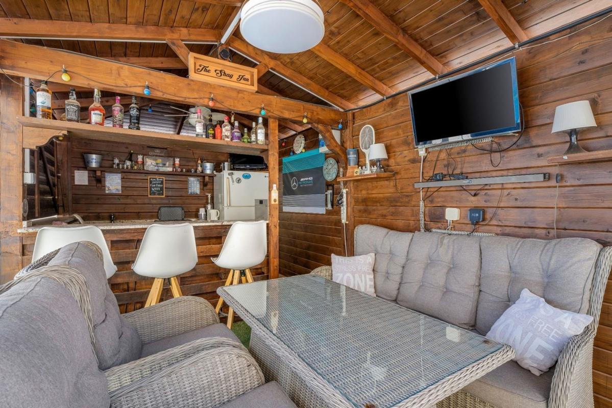 Properties for sale and rent in Spain photo 5