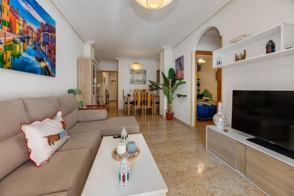 Sale of flat in Piso en Avenida Habaneras - Curva de Palangre, Torrevieja, Torrevieja
 photo 4