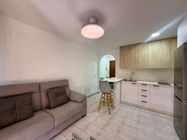 Sprzedaż mieszkania w Piso en Calle Ramón Gallud, 223, Playa del Cura, Torrevieja, Torrevieja
 photo 4