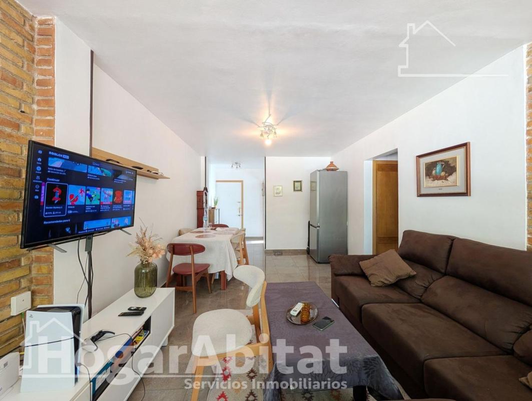 Продажа квартиры на Piso en Calle Pintor Antonio Amorós, Ciudad Elegida, Alicante / Alacant, Аликанте / Алакант
photo 4