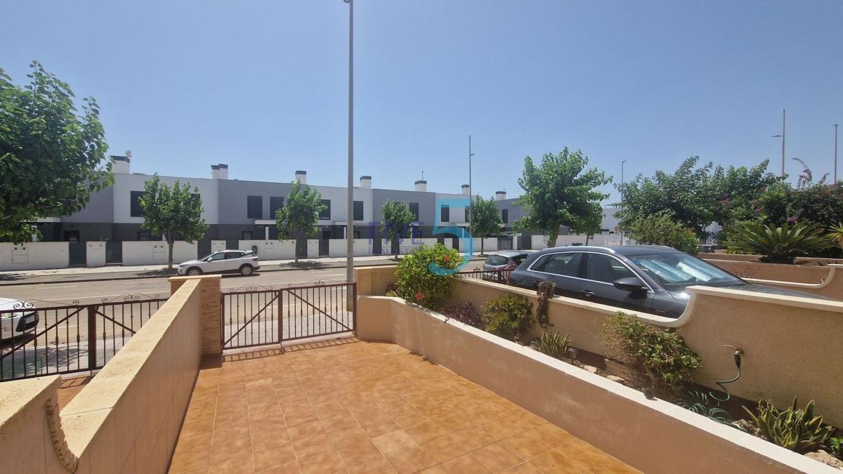 Venta de chalet independiente en Casa o chalet en Torre de la Horadada, Pilar de la Horadada, Pilar de la Horadada
photo 3