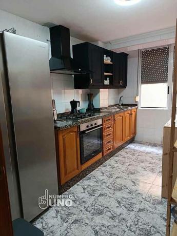 Продажа квартиры на Piso en Barri Zona Nord, Alcoy / Alcoi, Алкой
 photo 3