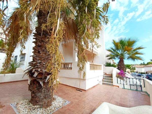 Sale of flat in Piso en Las Ramblas, Orihuela, Orihuela
thumbnail 2