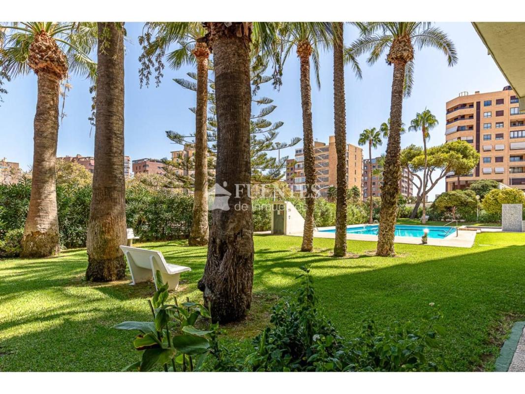 Продажа квартиры на Piso en Playa de San Juan, Alicante / Alacant, Аликанте / Алакант
photo 2