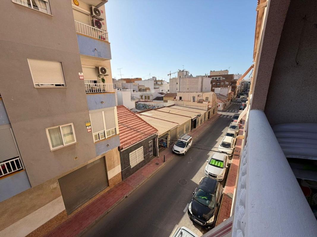 Venta de piso en Piso en Centro - Muelle Pesquero, Torrevieja, Torrevieja
photo 1
