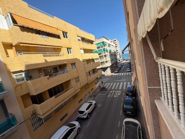 Venta de piso en Piso en El Acequión, Torrevieja, Torrevieja
photo 1
