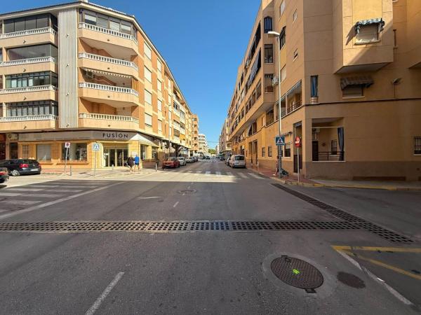Sale of flat in Piso en Zona Pueblo, Guardamar del Segura, Guardamar del Segura
 photo 2
