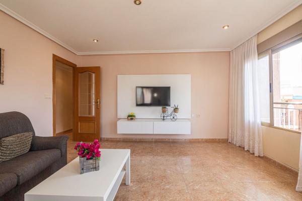 Sprzedaż mieszkania w Piso en Ramon y Cajal, Centro, Santa Pola, Santa Pola
 photo 4