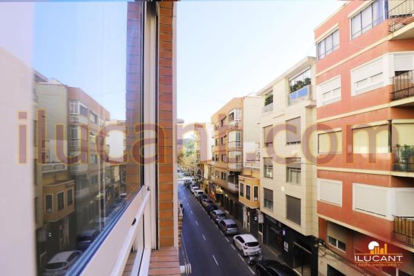 Sprzedaż mieszkania w Piso en Mercado, Alicante / Alacant, Alicante / Alacant
 photo 4