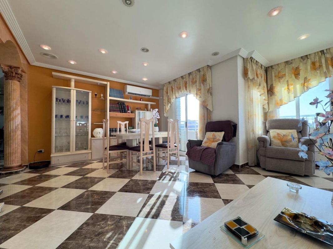 Venta de piso en Piso en Calle Emilio Hernández Selva, Toscar, Elche / Elx, Elche / Elx
photo 1