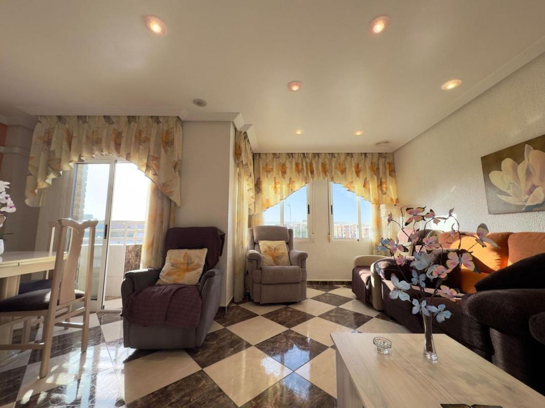 Venta de piso en Piso en Calle Emilio Hernández Selva, Toscar, Elche / Elx, Elche / Elx
photo 5
