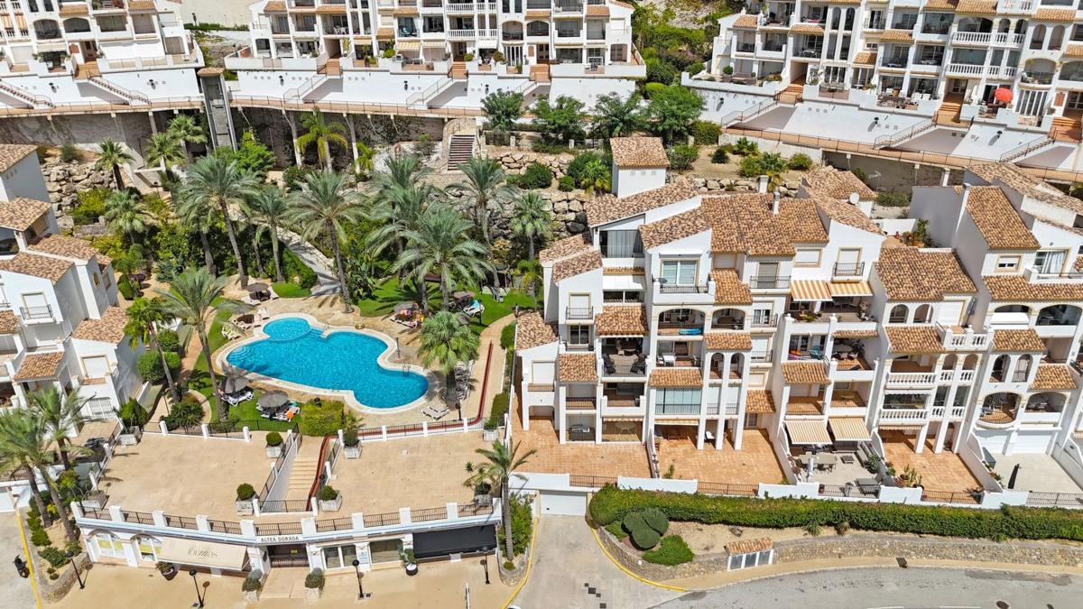 Продажа квартиры на Piso en Calle Estribord, Zona de Mascarat, Altea, Алтея
 photo 2