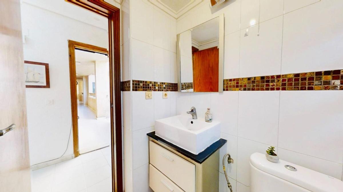Venta de estudio en Estudio en Avenida Robleda, 8, La Siesta - El Salado - Torreta, Torrevieja, Torrevieja photo 5