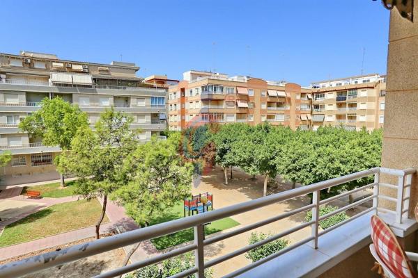 Продажа квартиры на Piso en Calle Rubén Darío, 2, Las Viñas, Guardamar del Segura, Гуардамар-дель-Сегура
 photo 1