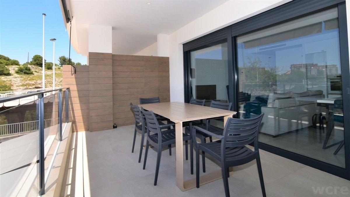 Venta de piso en Piso en Calle Pintor Sorolla s/n, Centro, Santa Pola, Santa Pola
 photo 2