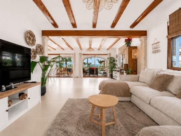 Chalet wolnostojący na sprzedaż w Casa o chalet en Partida Tosal - Zona dels Castellans, Jávea/Xàbia, Jávea/Xàbia thumbnail 2