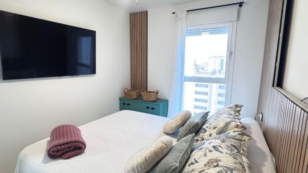 Venta de piso en Piso en Calle Sierra Dorada, Zona Sierra Helada, Benidorm, Benidorm
thumbnail 3