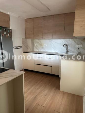 Chalet adosado en Calle Portichol, Monforte del Cid thumbnail 2