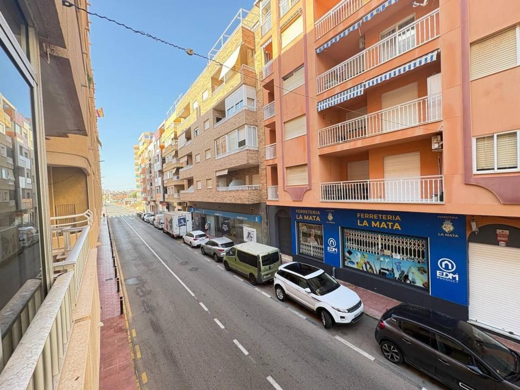 Sprzedaż mieszkania w Piso en Gaspar Perrelló, Torrevieja, Torrevieja
photo 1
