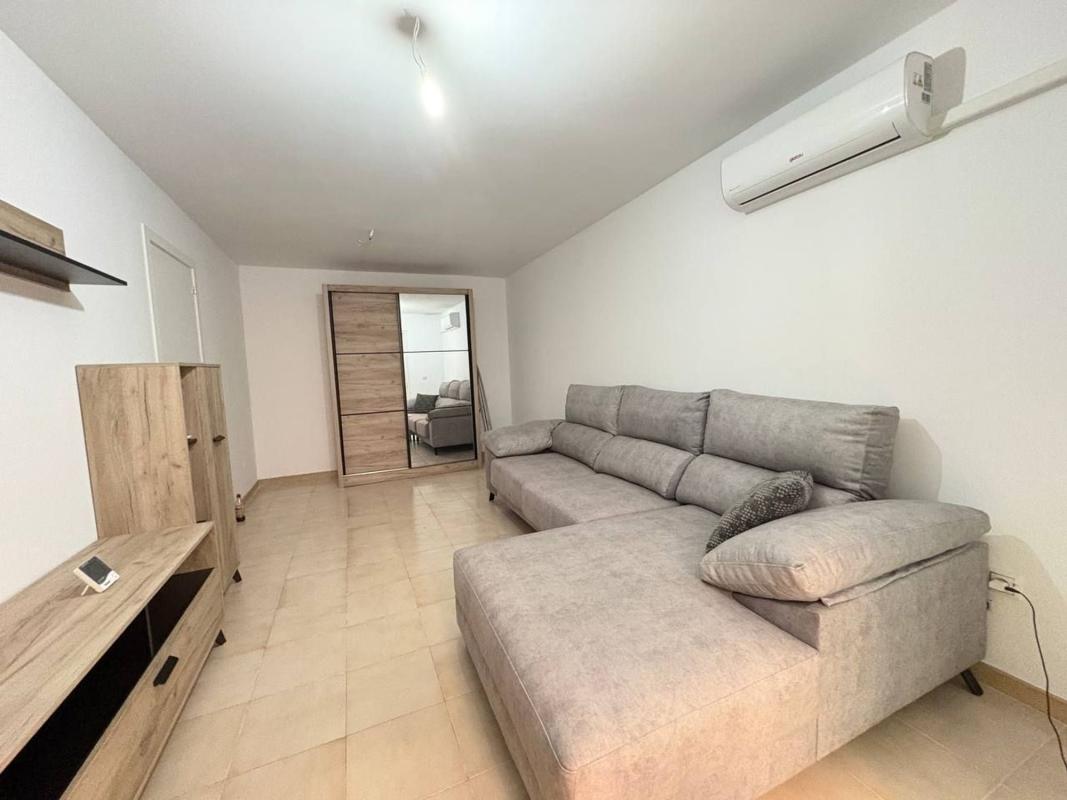 Sprzedaż mieszkania w Piso en Gaspar Perrelló, Torrevieja, Torrevieja
photo 2