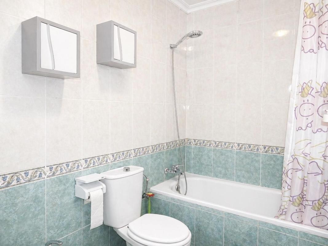 Sale of apartment in Piso en Zona Lago - Los Almendros, Orihuela, Orihuela
photo 3