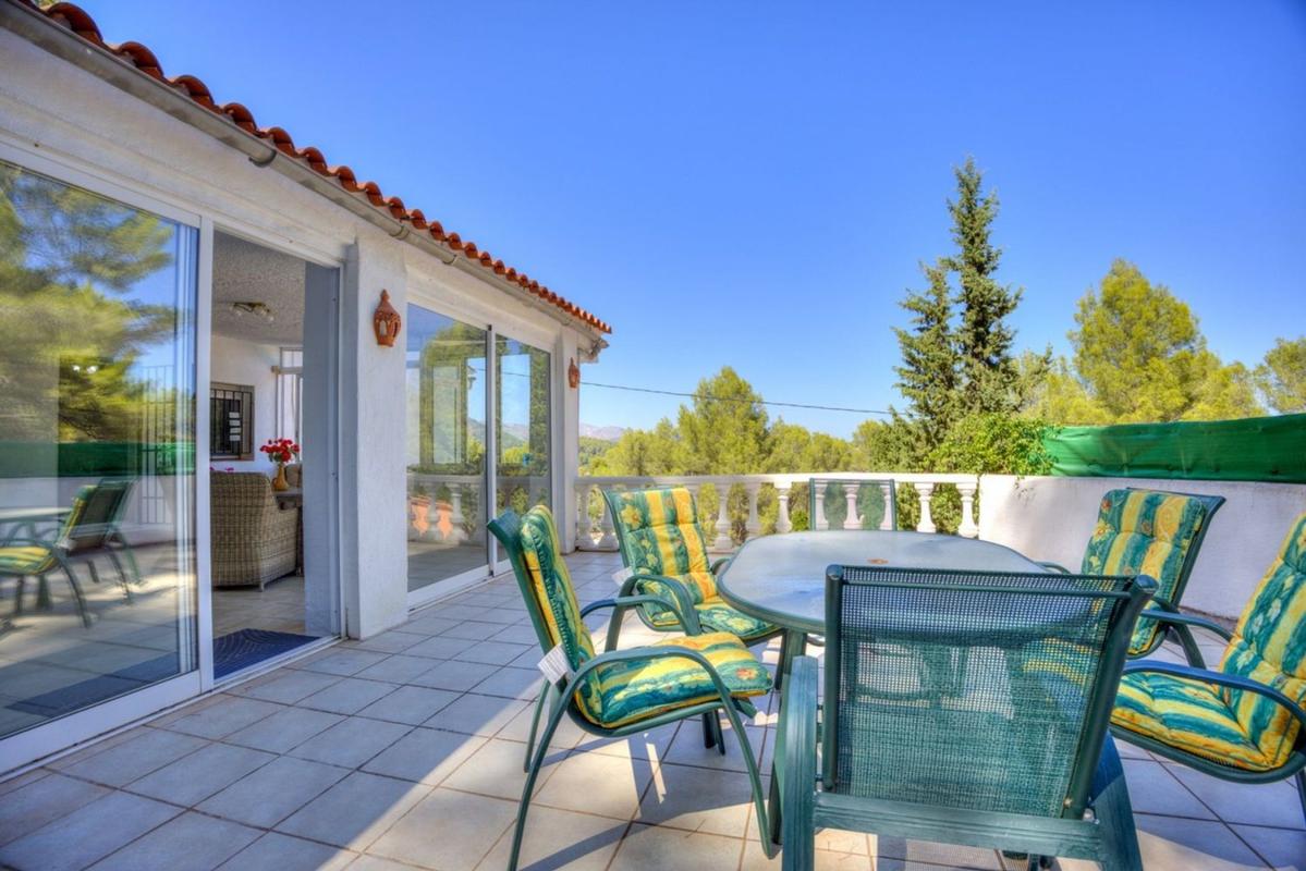Продажа отдельного шале в Casa o chalet en Parcent, Парсент photo 2