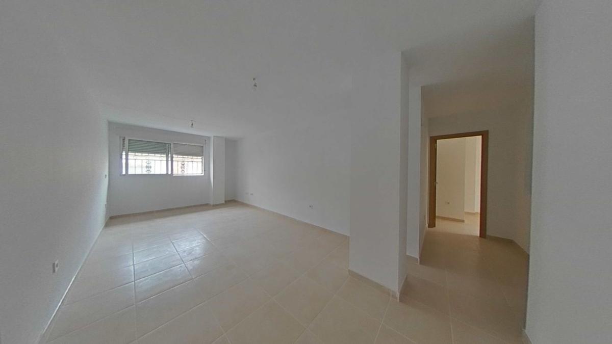 Продажа квартиры на Piso en Calle de Pedro Lorca s/n, Las Piscinas Naturales, Torrevieja, Торревьеха
photo 3