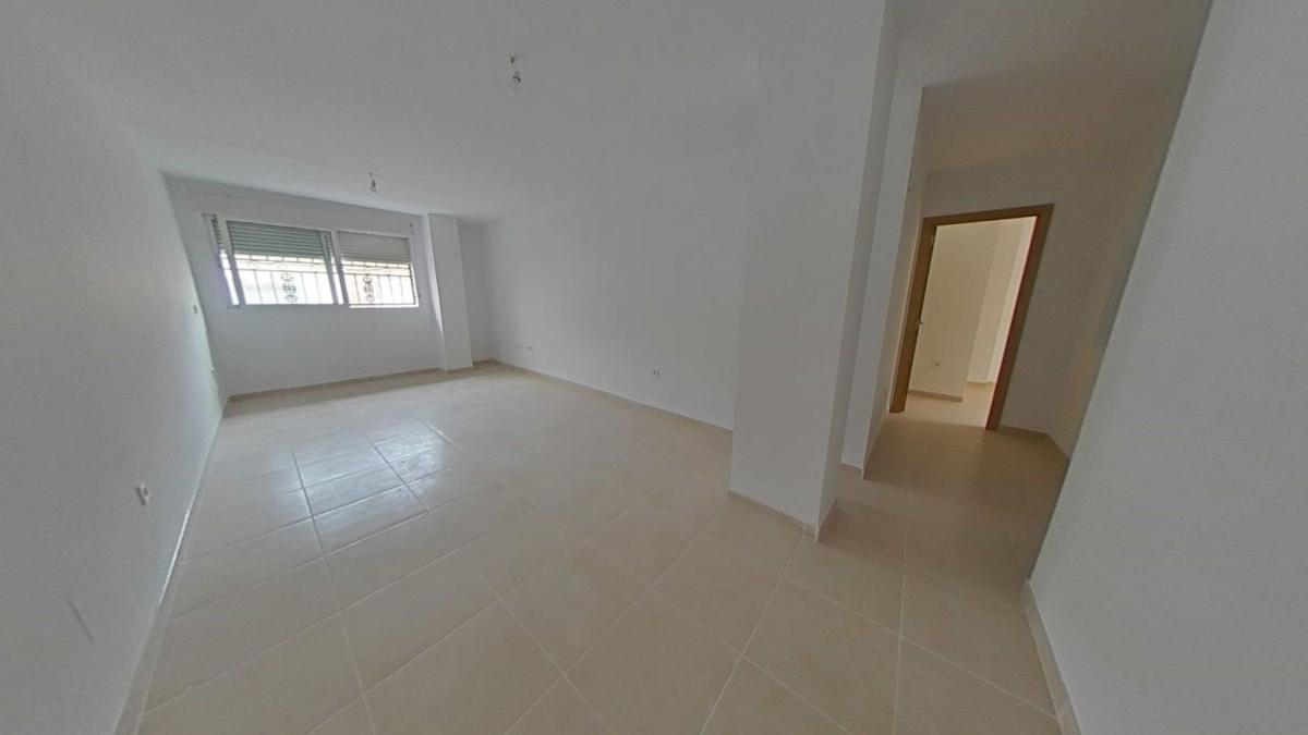 Продажа квартиры на Piso en Calle de Pedro Lorca s/n, Las Piscinas Naturales, Torrevieja, Торревьеха
photo 2