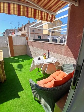 Chalet adosado en Francisco Pizarro, 11 -k, La Veleta, Torrevieja thumbnail 2