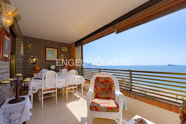 Аттик на продажу в  Ático en Calle Vigo, 5, Playa de Poniente, Benidorm, Бенидорм photo 4