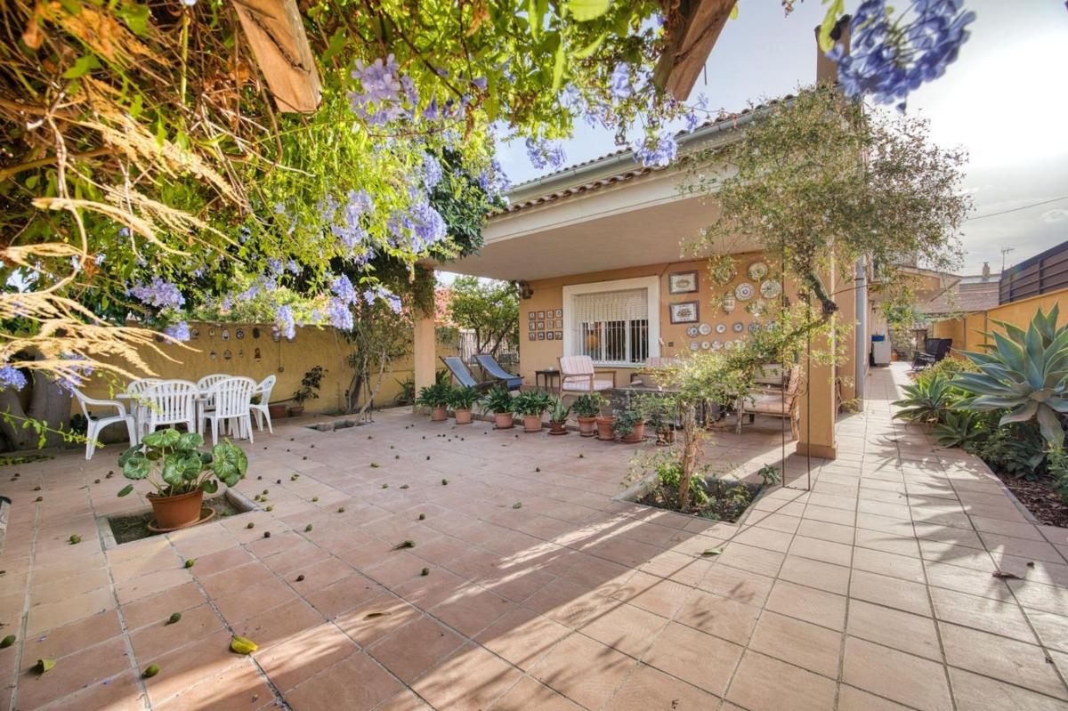 Properties for sale and rent in Spain photo 4